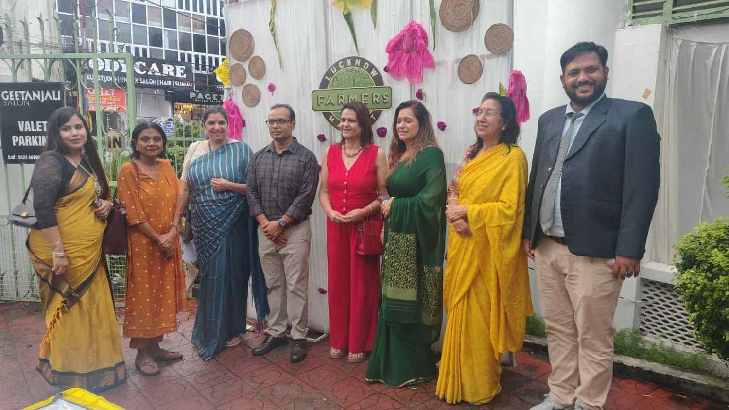 Lucknow Farmers Market and TreeTake celebrate eco-conscious educators