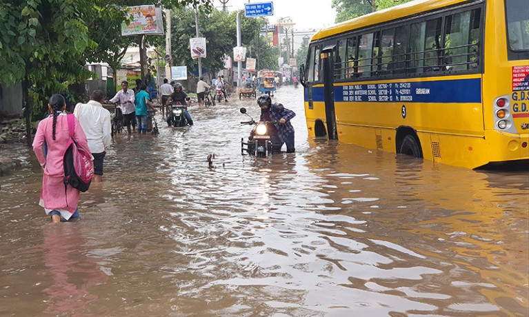 Incessant Downpour Lashes Lucknow and Uttar Pradesh as Unchecked Urban Sprawl Triggers Catastrophic Drainage Collapse